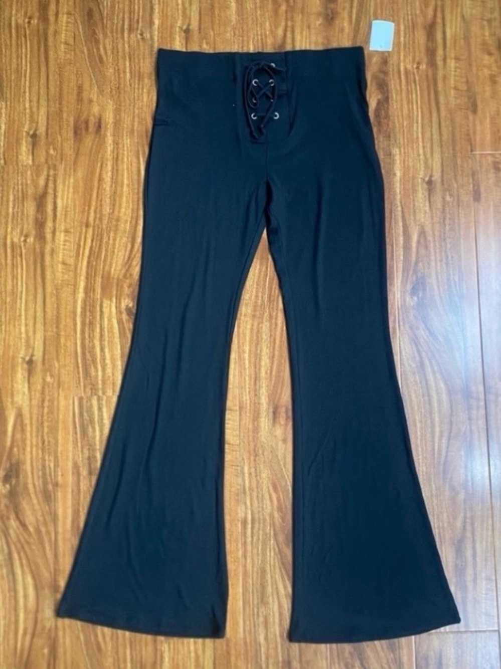 NWT New Charlotte Russe Junior Black Flare Legging Size Medium Balletcore Casual